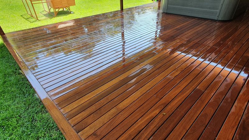Beautifully Finished Deck